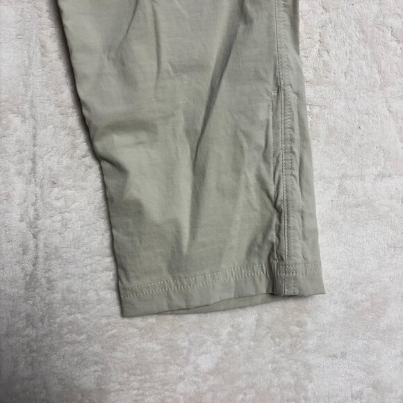 Eddie‎ Bauer First Ascent Womens Capri Pants 8 Hiking Pumice Beige Lightweight - Picture 4 of 13